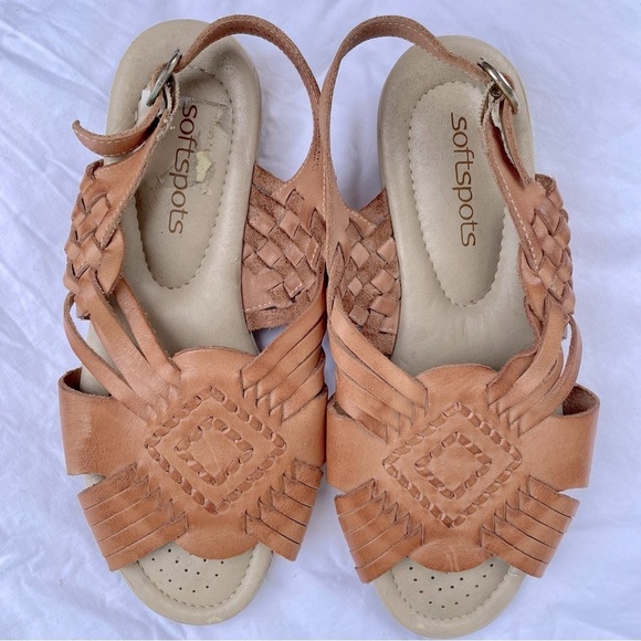 SOFTSPOTS TELA WOVEN HUARACHE LEATHER DARK BEIGE/NATURAL SANDALS SIZE 6W - Picture 1 of 11